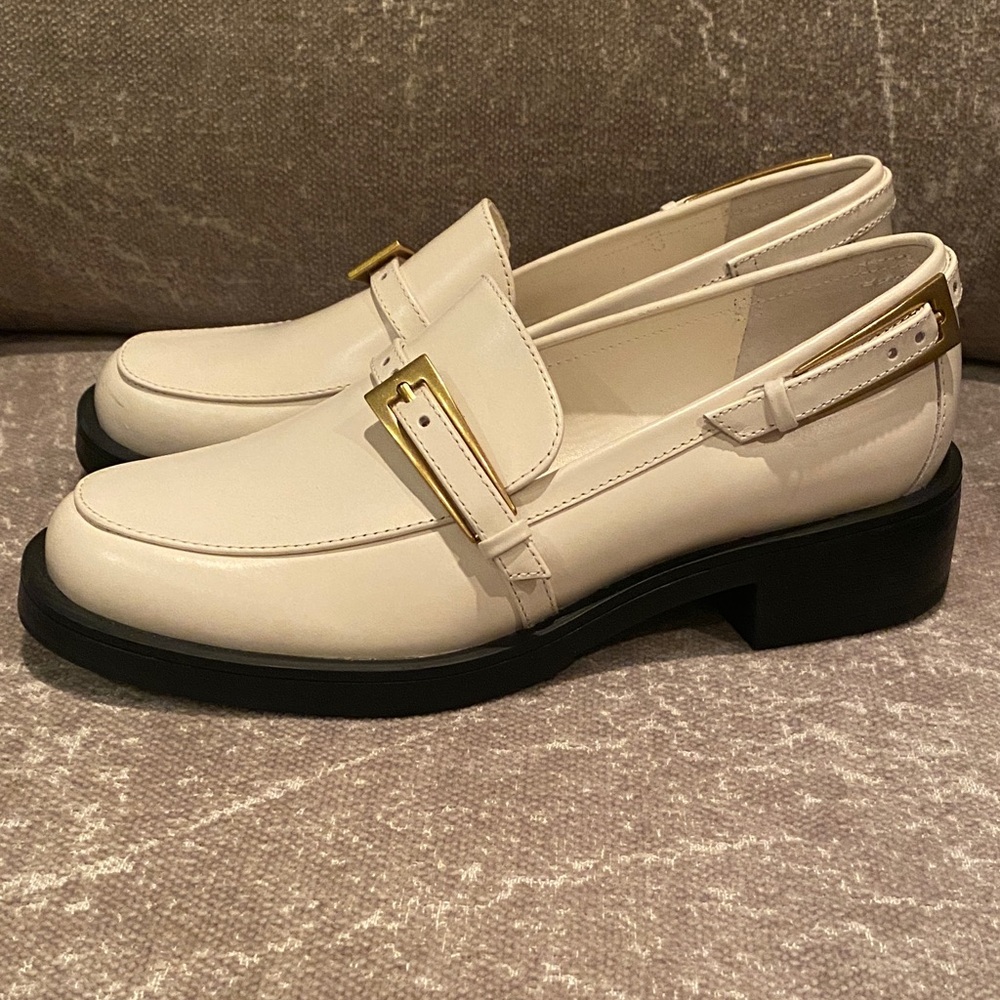Vince Camuto Cream Loafers with Gold Buckle - Picture 5 of 8